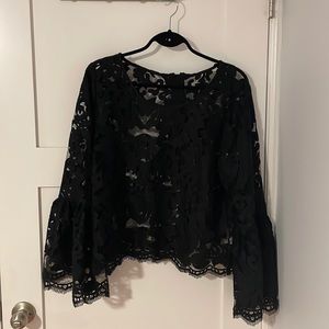 Plus 1X Black laced peplum sleeved top. Addition Elle.